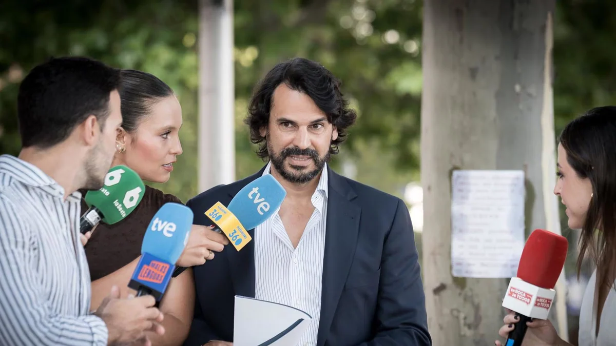 PSOE y Más Madrid amplían querella de la pieza que investiga a la pareja de Ayuso por nuevos delitos