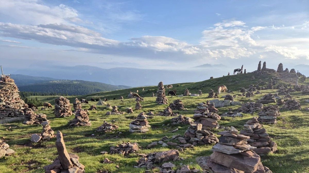 Boom uomini di pietra in montagna, il vicepresidente dell'Öav: 'Fanno male alla natura'