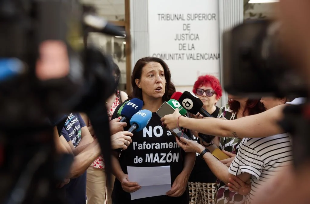 Víctimas de la dana piden amparo al Constitucional para que anule el aforamiento a Mazón y pueda ser investigado