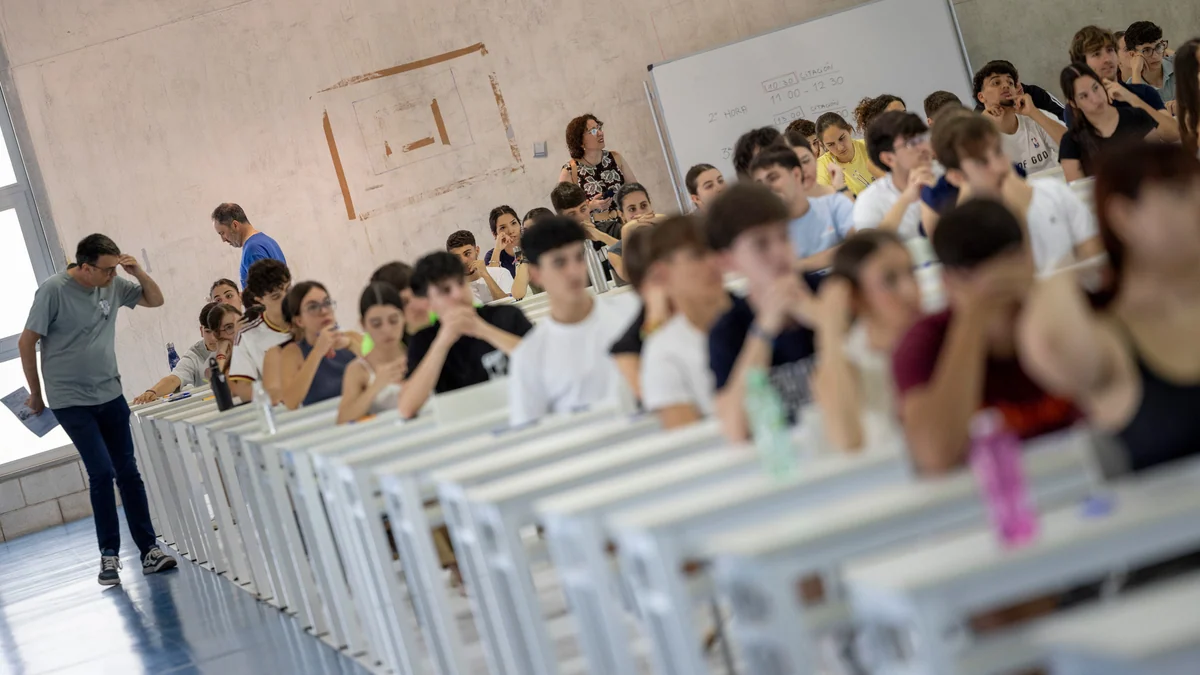 Los grados de Ciencias y Salud acaparan las notas de corte más altas de la PAU
