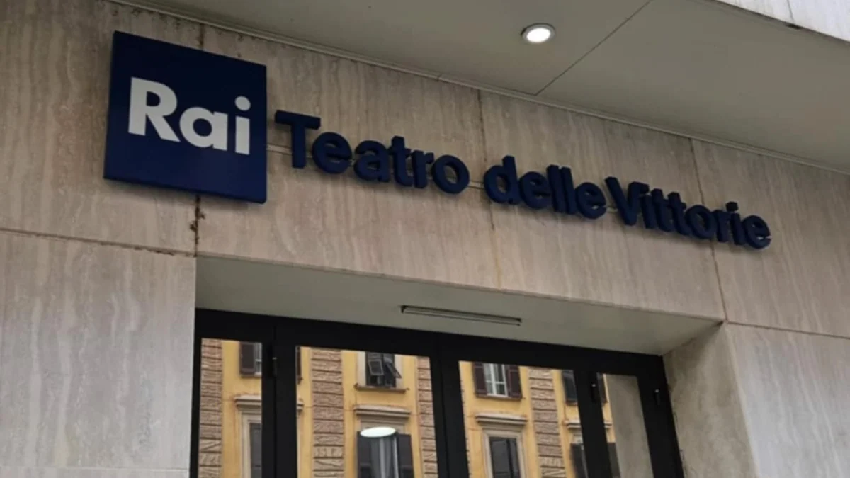Rai, centrodestra si spacca sul Teatro delle Vittorie: FI vota con l’opposizione contro la vendita