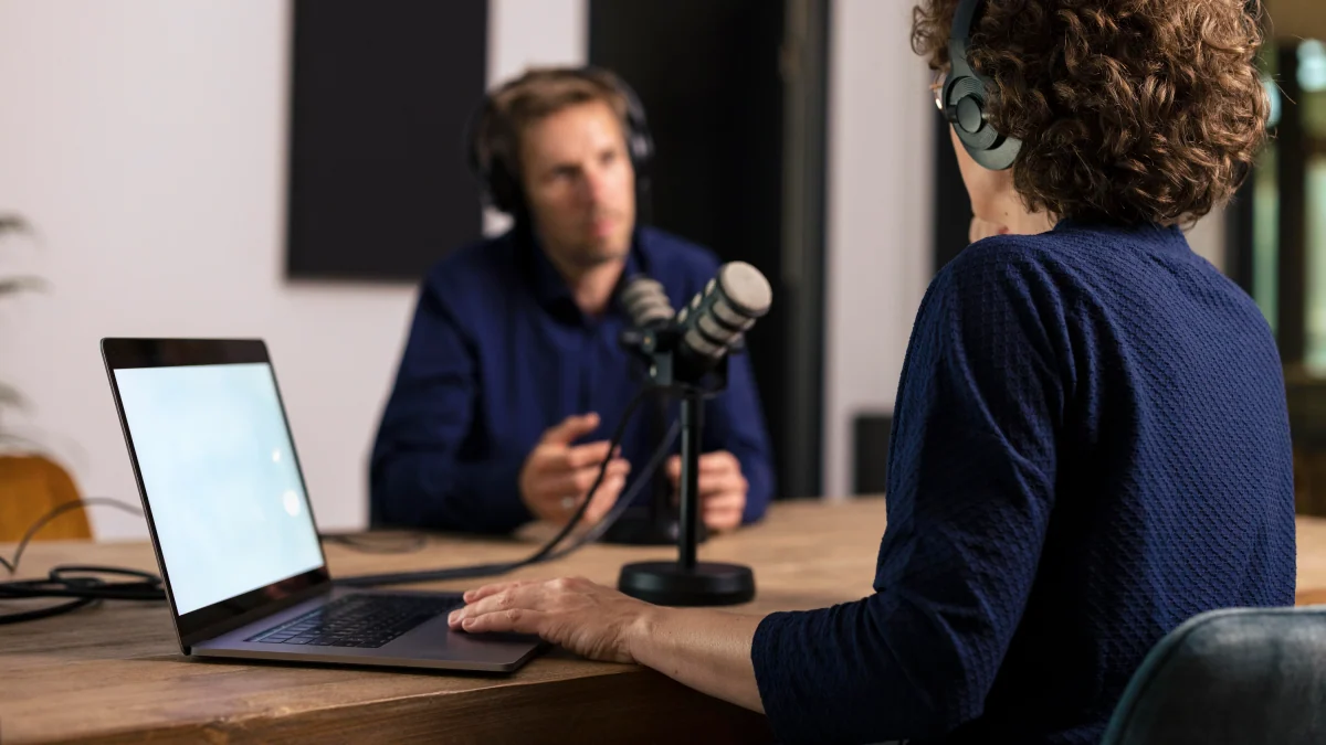 Finanztipps im Internet: Mit Podcasts gibt es an der Börse nichts zu gewinnen