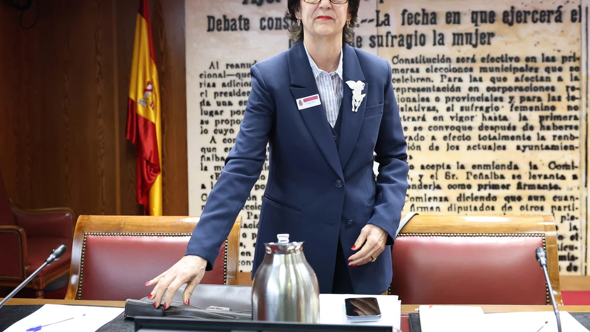 Las eléctricas piden a la CNMC que unifique el alud de expedientes sancionadores en uno solo