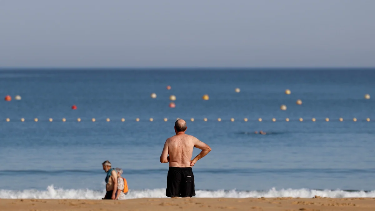 La Aemet prevé una bajada de las temperatura a partir del martes tras un final de mayo de inusual calor