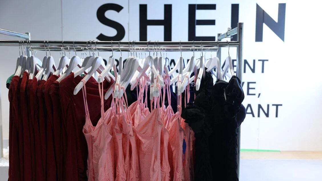 Le strane nozze tra Shein e Everlane, così il fast fashion compra lo chic sostenibile