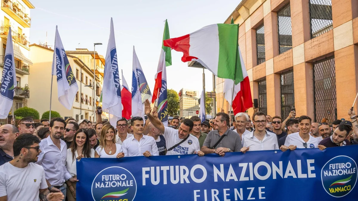Firenze, provocazione di Vannacci: in 3000 contro la sua “passeggiata”