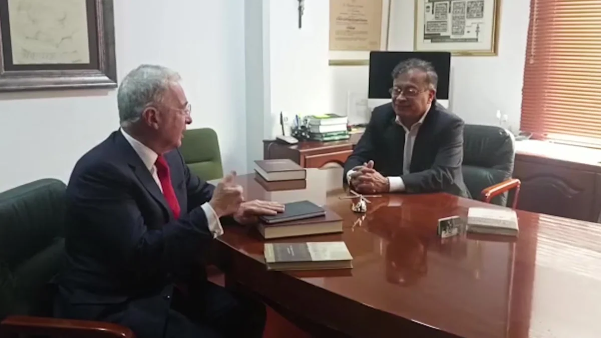 Petro dice que cumplió promesa a Álvaro Uribe tras traslado de Santiago Uribe a guarnición militar
