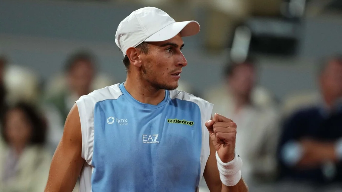 Roland Garros: Arnaldi rinuncia, Cobolli in finale contro Zverev