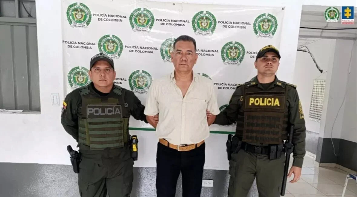 Capturado reconocido abogado acusado de ofrecer dinero a una menor de edad a cambio de relaciones íntimas: se desempeñaba como personero