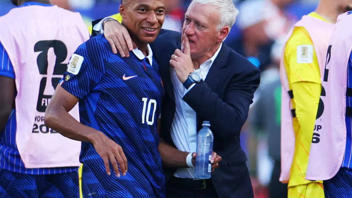 La estrategia del DT de Francia para proteger a Mbappé después de una reacción ante Paraguay que generó críticas en el Mundial