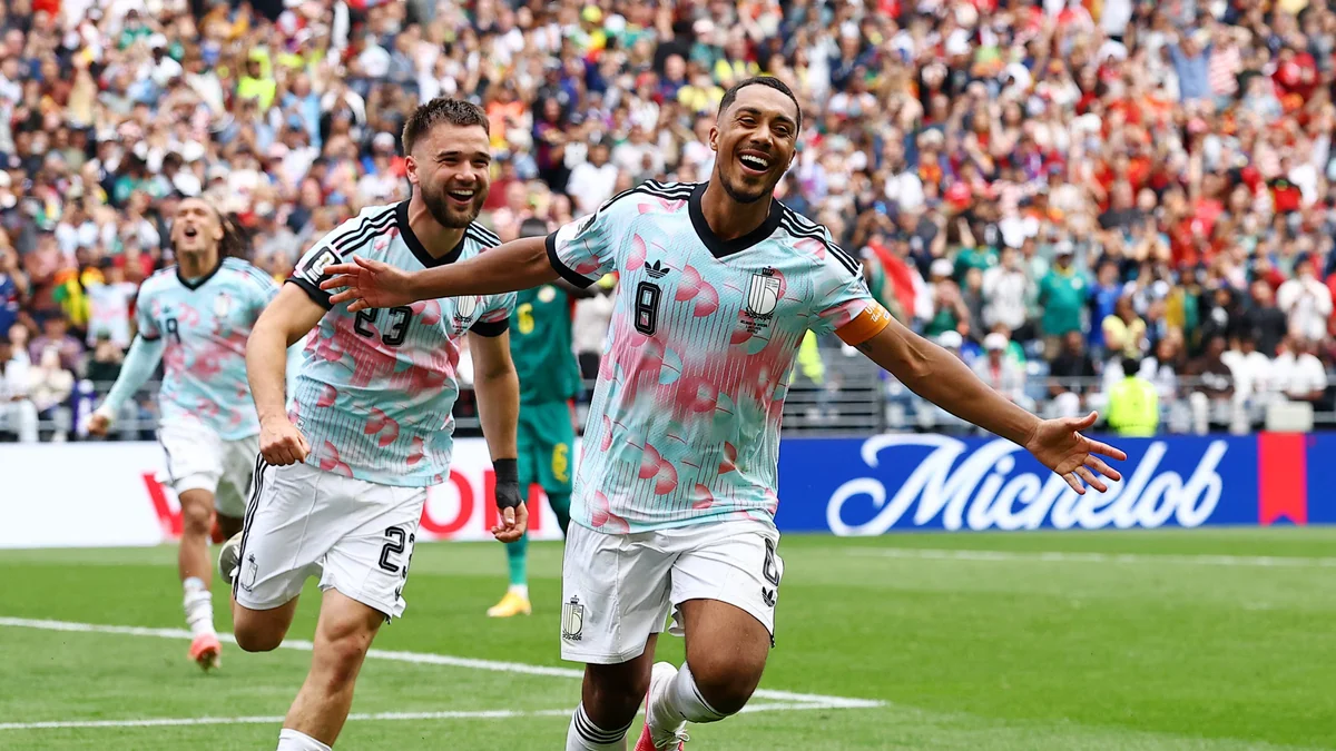 Bélgica remonta ante Senegal y se clasifica a los octavos del Mundial 2026 con un penalti en el último minuto de la prórroga: el resumen y los goles, en vídeo