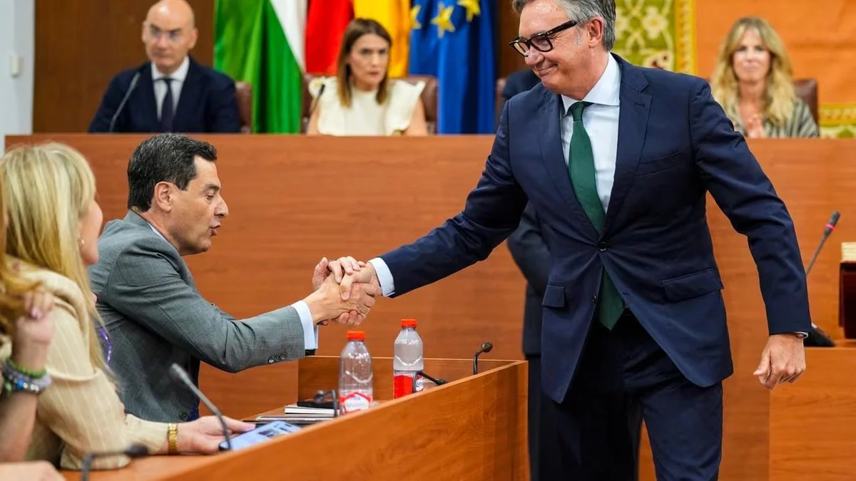 El PP firma con Vox un pacto de gobierno en Andalucía que incluye la prioridad nacional y asegura la investidura de Juanma Moreno