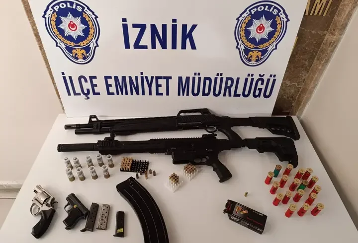 Bursa'da düzenlenen operasyonda 2 şüpheli gözaltına alındı