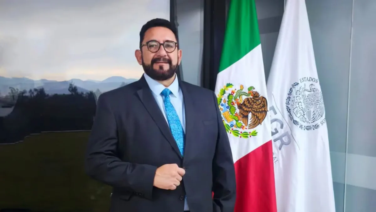 Ulises Lara rechaza acusaciones públicas tras su salida de la FGR: “Me conduje conforme al marco legal”