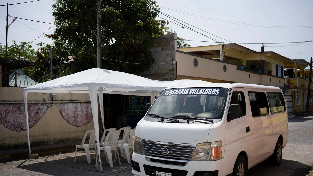 Los restos de Roxana Guzmán fueron entregados a su familia: la periodista fue velada en privado