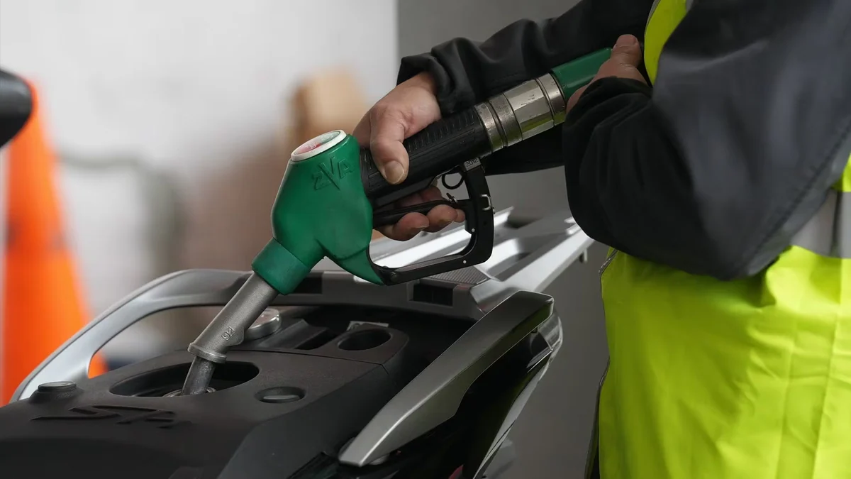 La gasolina más barata y más cara de Madrid, Barcelona y otras ciudades este 13 de julio