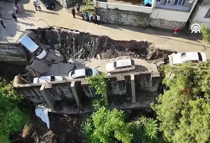 Hatay'da sel felaketi: Can kaybı var! Vali son durumu 'te anlattı