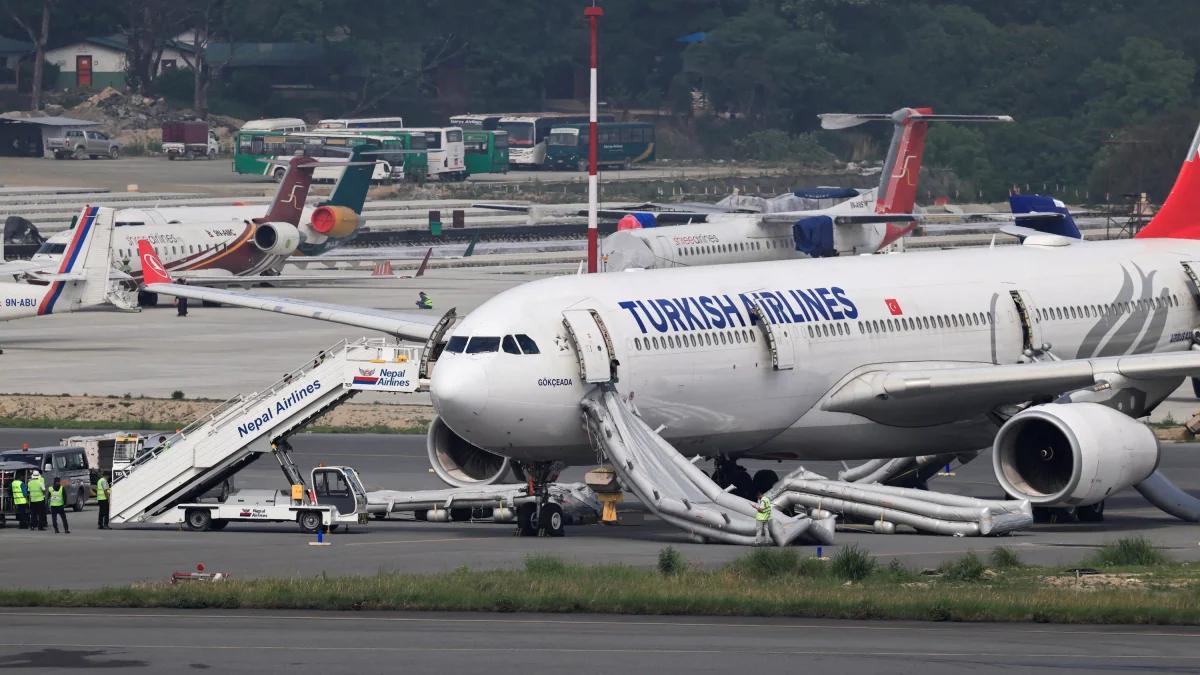 Népal : un avion de Turkish Airlines prend feu à Katmandou, aucun blessé