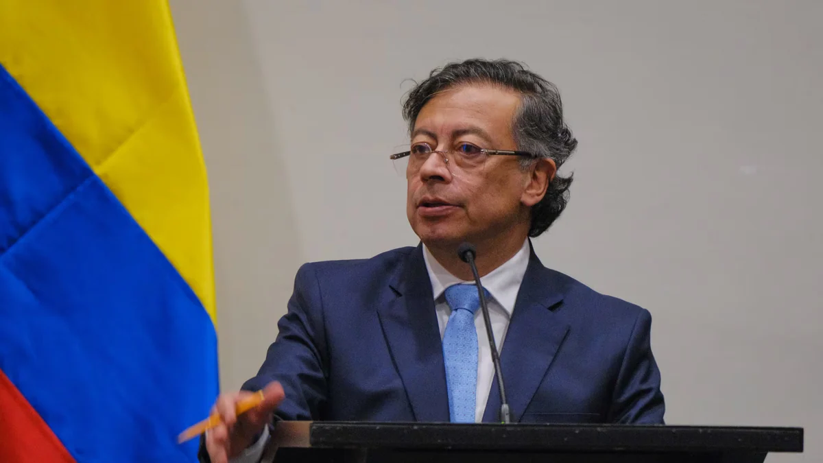 Gustavo Petro no reconoce los resultados electorales de la primera vuelta : “Como presidente no los acepto”