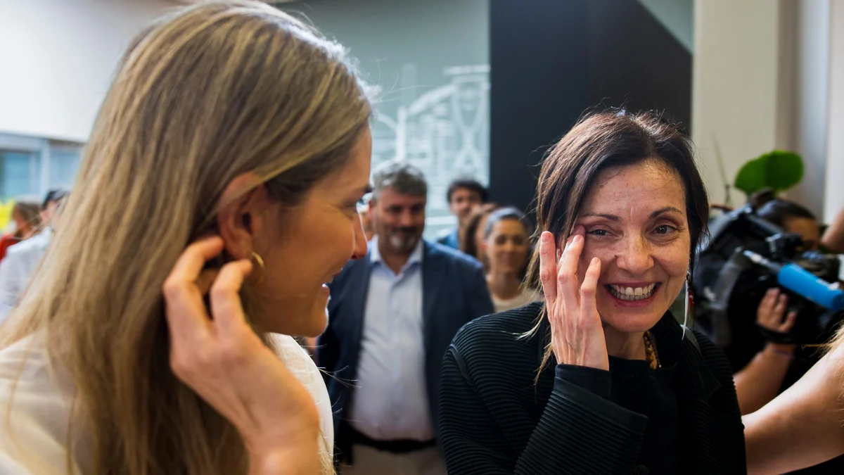 Nevenka, en Ponferrada 25 años después de huir de su ciudad: “Estoy muy emocionada, muy nerviosa y muy contenta”
