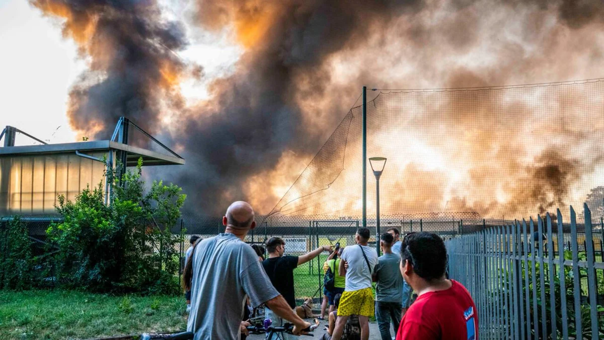 Maxi rogo a Milano, 'all'origine surriscaldamento batterie in un pacco'