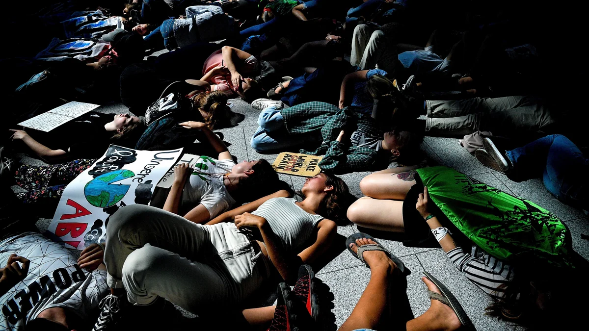 Ni hijos ni futuro: la juventud alemana se plantea emigrar