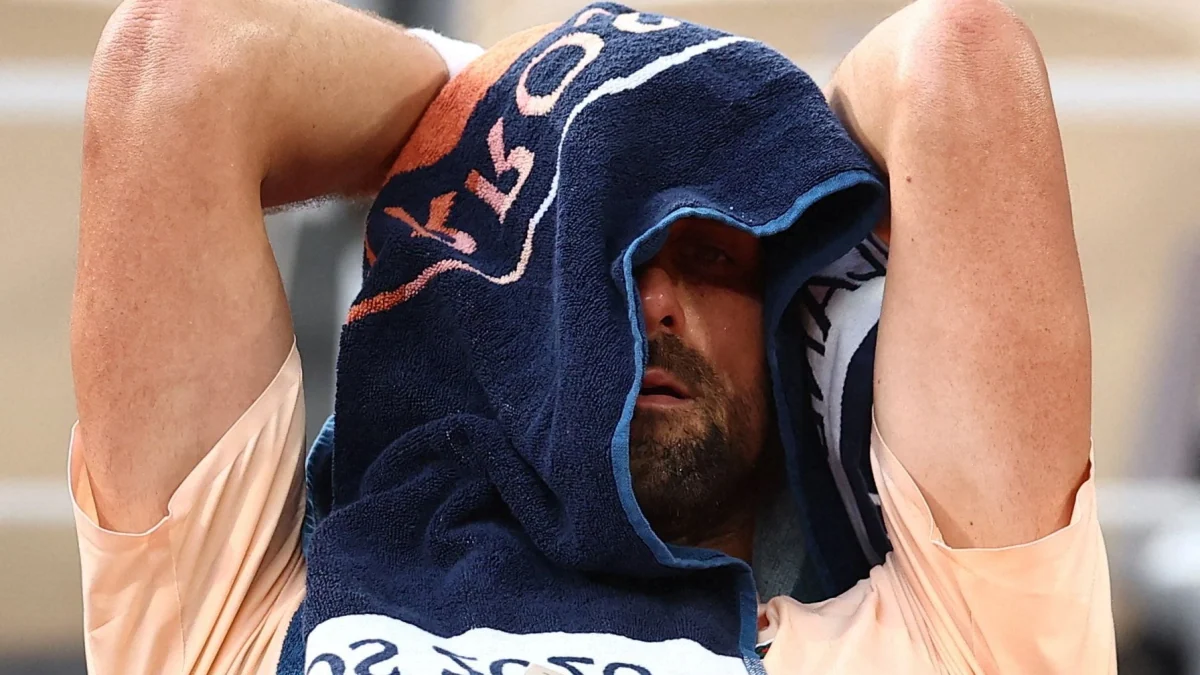 Tennis in Paris: Auch Djokovic scheitert schon früh bei den French Open