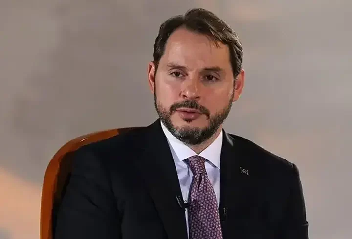 Berat Albayrak 15 Temmuz gecesi yaşananları anlattı: Uçağımızdaki pilotlardan biri FETÖ'cüydü