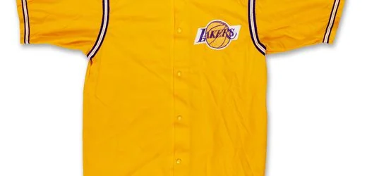 NBA: Jacke von Wilt Chamberlain nach Fund im Second-Hand-Laden für hohen Preis versteigert