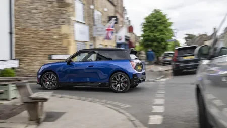 Ab 2028: Britische E-Auto-Fahrer zahlen Steuer pro Meile