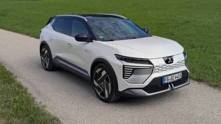 heise+ | Mitsubishi Eclipse Cross im Test: Viel Reichweite, schwache Ladeleistung