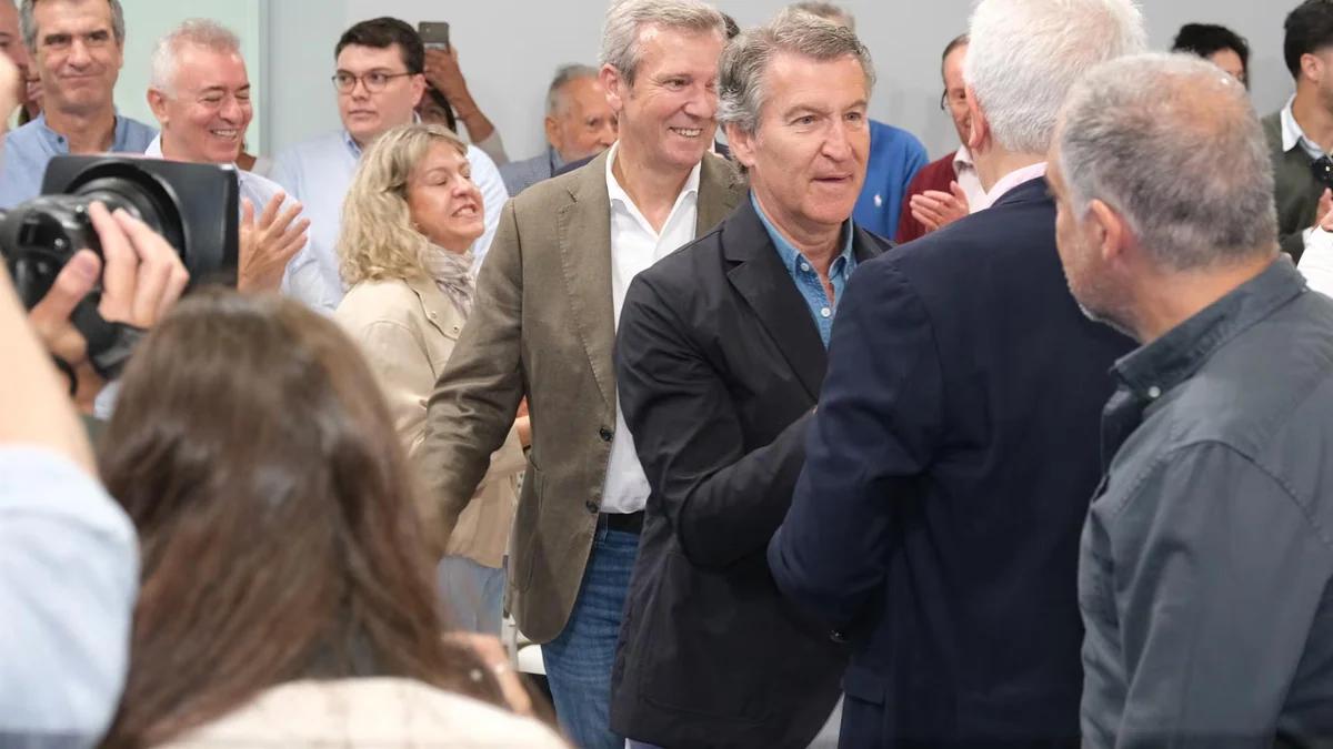 (AM) Feijóo critica que haya partidos "con decisión" en el Gobierno que quieren que pierda España: "Vamos a ganarles"