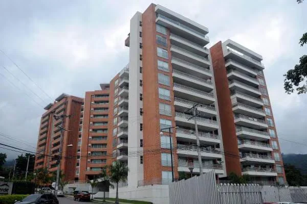 Las multas y sanciones por usar inmuebles residenciales en actividades comerciales en propiedad horizontal