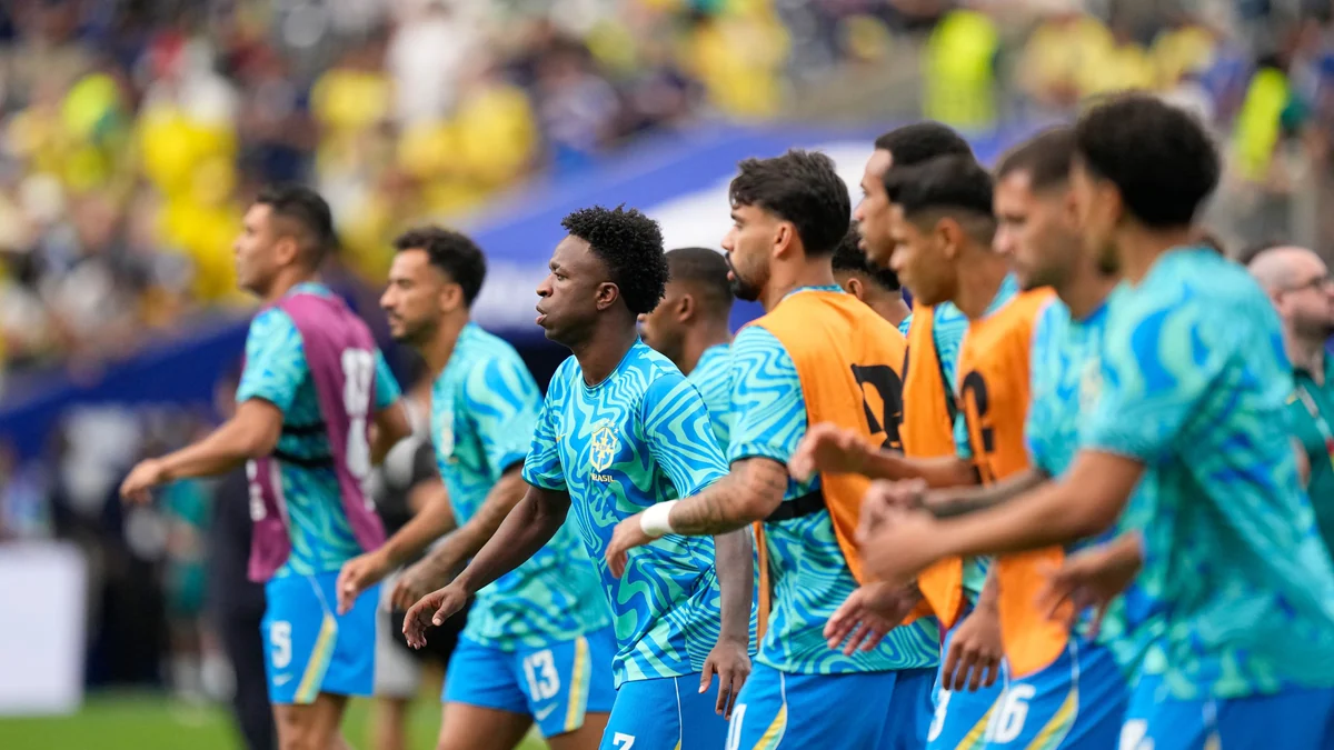 Brasil - Japón, el partido de dieciseisavos del Mundial en directo | Vinicius, Cunha y Rayan componen el tridente ofensivo de Brasil