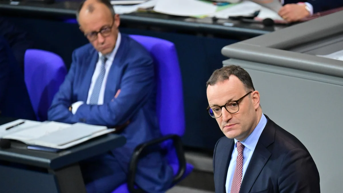 Rücktritt Spahns: „Lichterloh hat es gebrannt in der Partei“