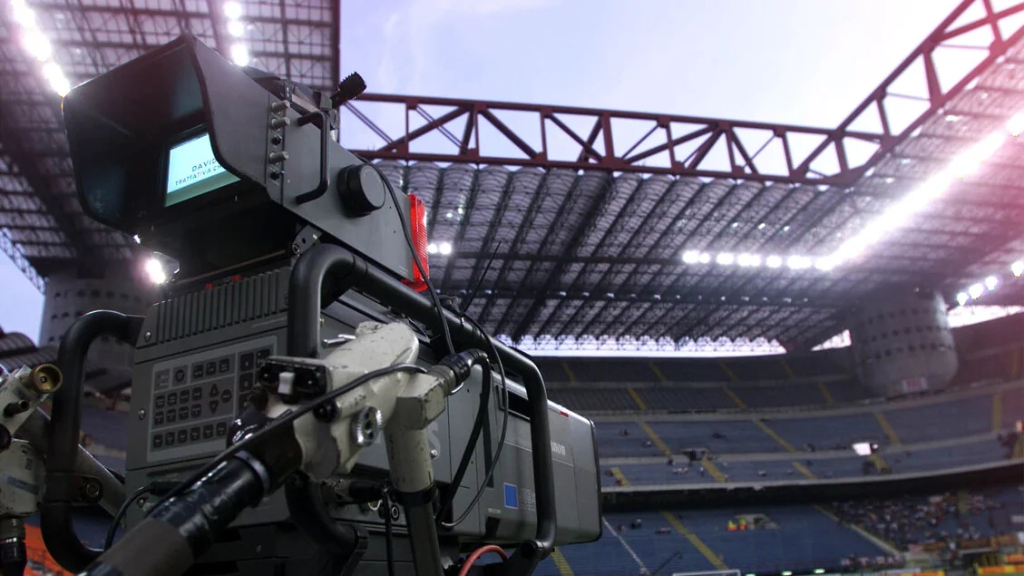 La serie A prepara il calendario, limiti ai derby e confermata l'asimmetria