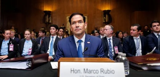 Donald Trump: Abgeordneter konfrontiert Rubio mit Videos von Nickerchen - »Der Typ schläft nicht«
