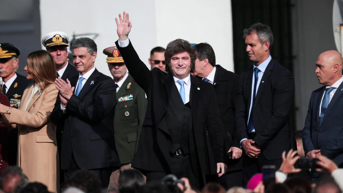 El Gobierno condiciona un acuerdo con el PRO en CABA al ordenamiento interno de Jorge y Mauricio Macri