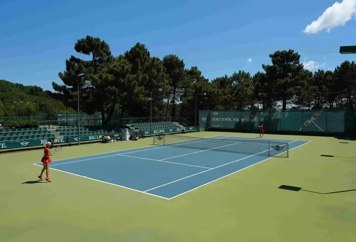MINI, T300 Masters Tenis Turnuvası’nda spor ve sürüş keyfini bir araya getirdi