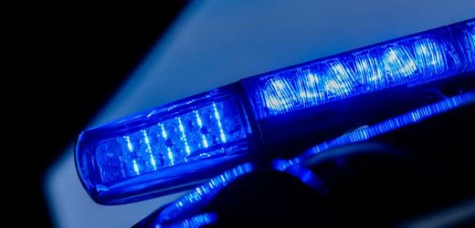 Chemnitz: Feuerwehr befreit Jugendlichen aus Packstation