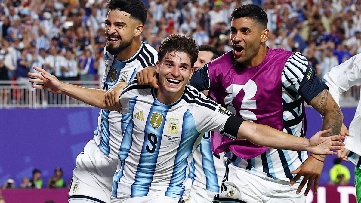 El golazo de Julián Álvarez para clasificar a la selección argentina a semifinales del Mundial y recordó a uno ante Real Madrid: la emoción de Scaloni