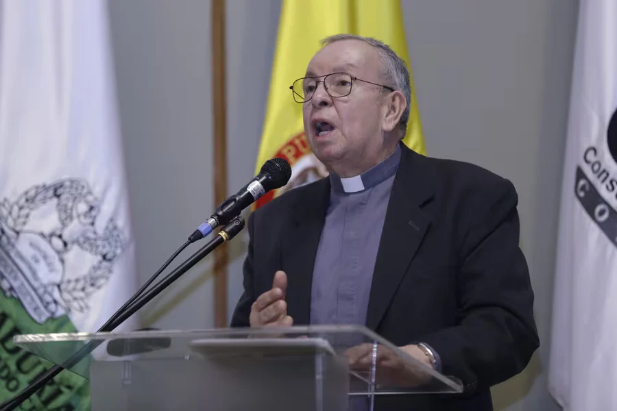 Iglesia católica pidió superar las tensiones en el empalme entre Gustavo Petro y Abelardo de la Espriella: “Actuemos con prudencia”