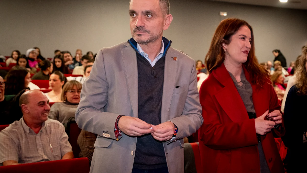 La juez cita a declarar por acoso sexual al alcalde de Móstoles denunciado por una ex edil del PP