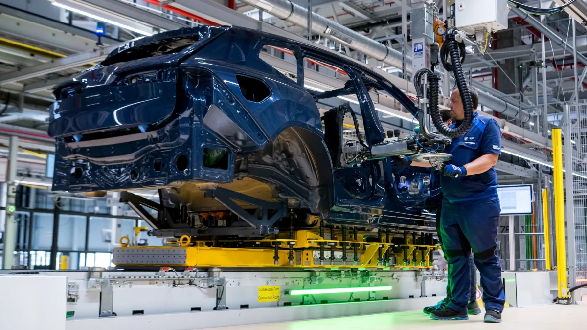 Deutsche Arbeitsplätze in Gefahr: Das Ende der Privilegien für die Autowerker