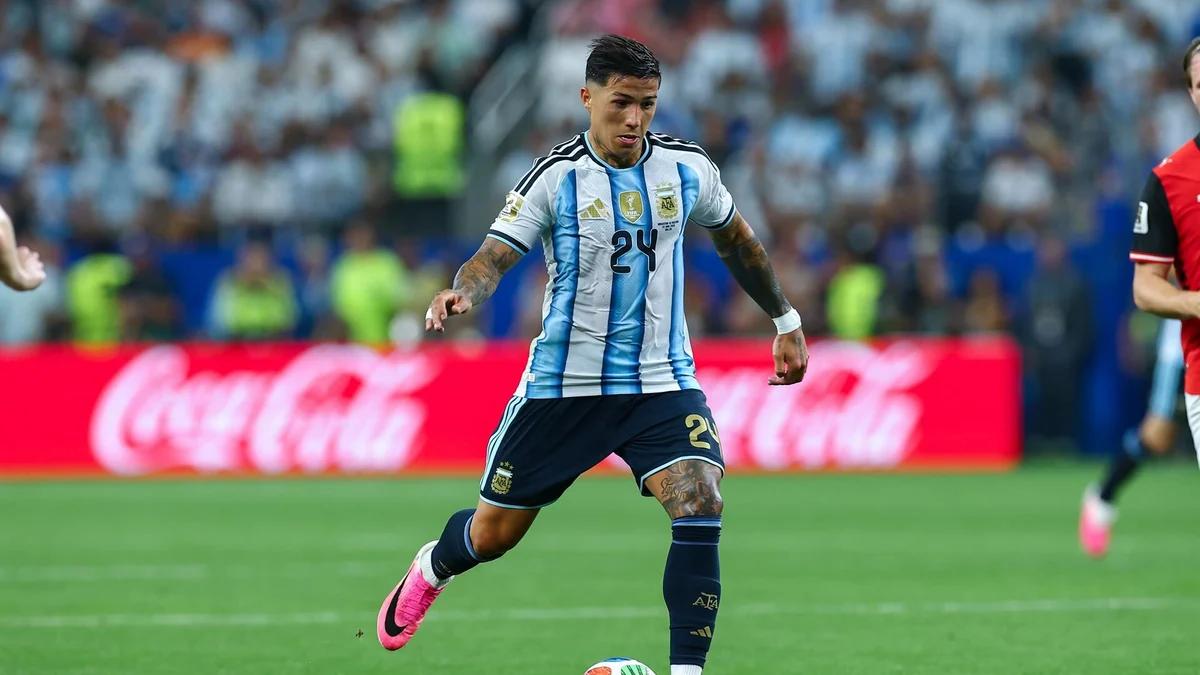 El Real Madrid afirma que "no tiene intención alguna" de fichar al centrocampista argentino Enzo Fernández