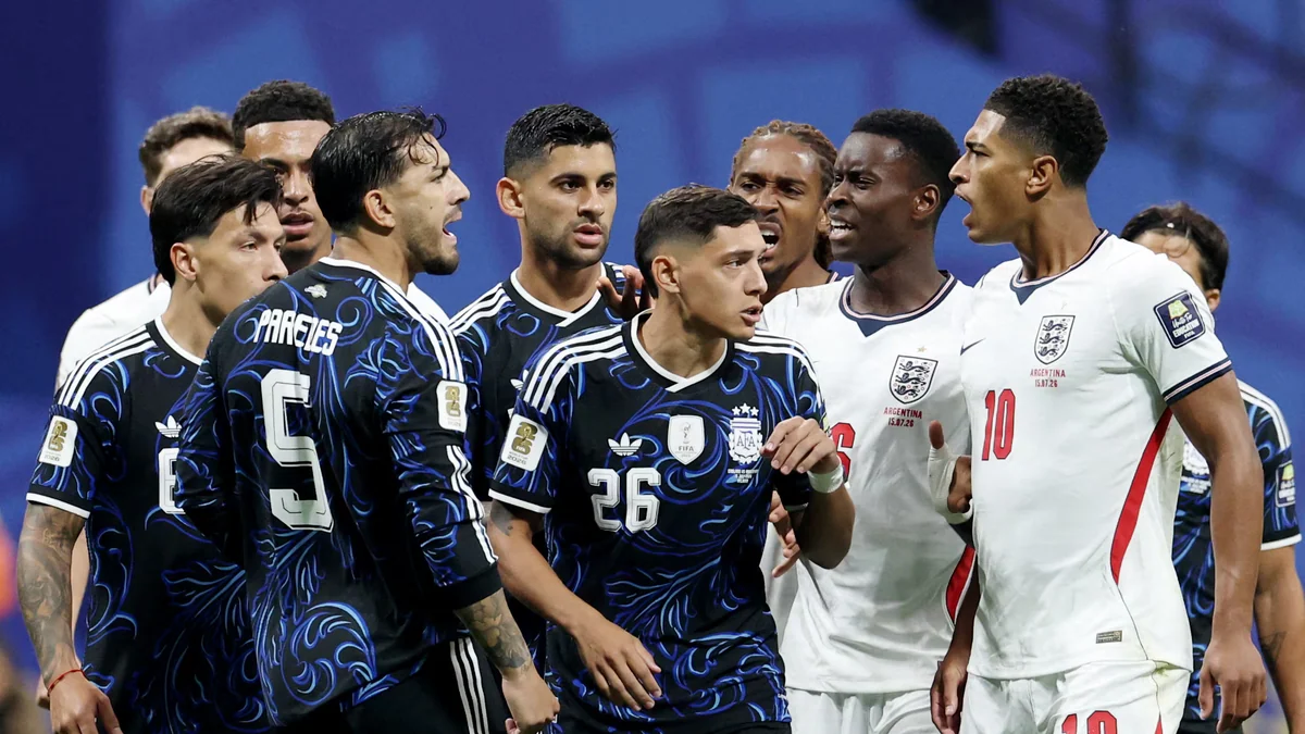 “Los 31 trucos sucios que Argentina empleó ante Inglaterra”: el insólito informe de un diario inglés tras dejar escapar la semifinal en 6 minutos