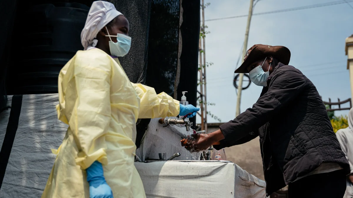 Zweithöchste Warnstufe: Wie gefährlich ist der neue Ebola-Ausbruch?