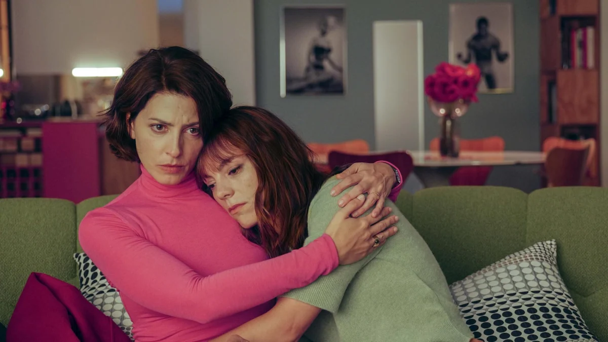 Llega a plataformas ‘Amarga Navidad’: dónde ver la última película de Pedro Almodóvar
