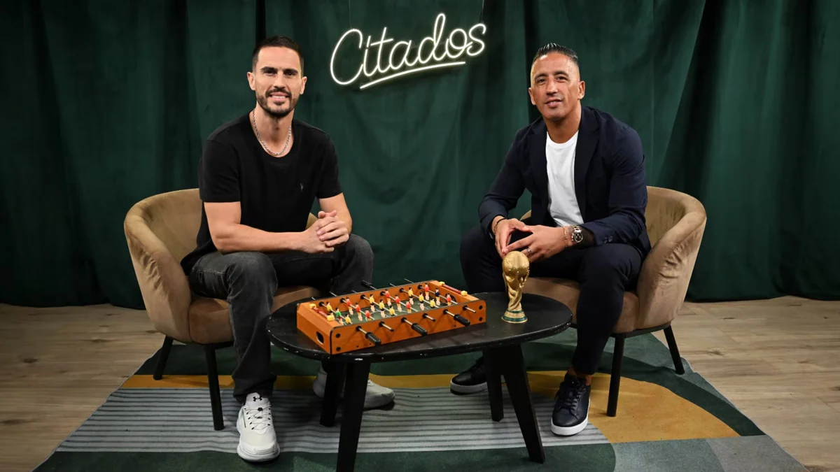Lucas Barrios: la enseñanza que le dejó Klopp, su encuentro con Messi en un avión y el asado virtual con Maradona