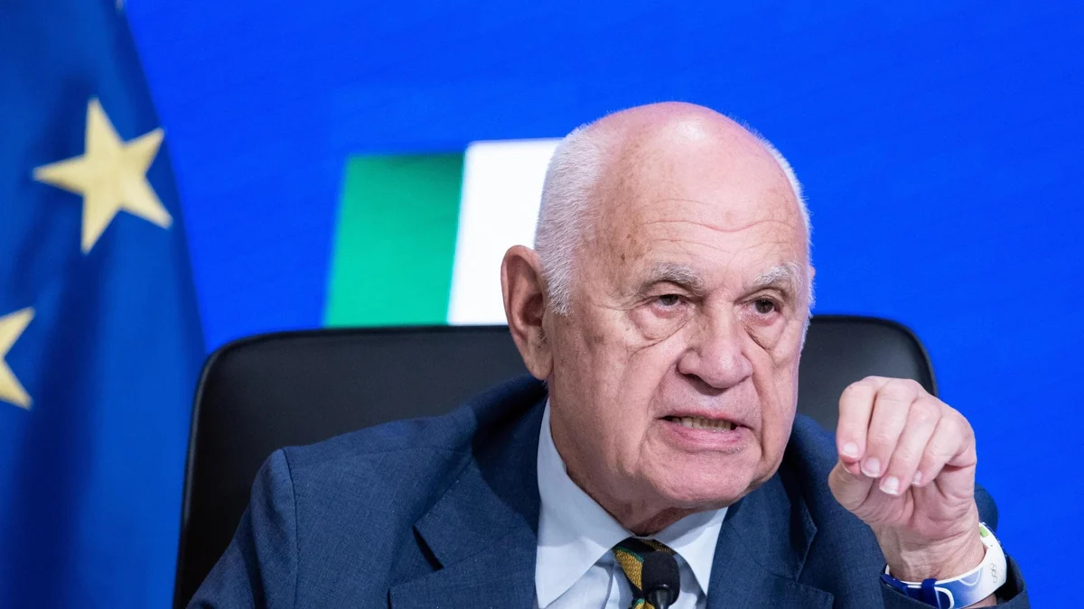 Nordio contro patentino antifascista: “Libro più importante per la giustizia scritto da Mussolini”